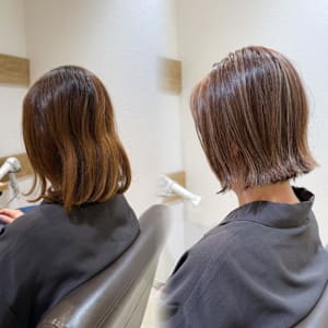 白髪ぼかし細めハイライト30代40代50代ブルーグレージュ - Mira by KENJE【ミラバイケンジ】掲載中