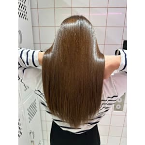 Lond luce髪質改善縮毛矯正