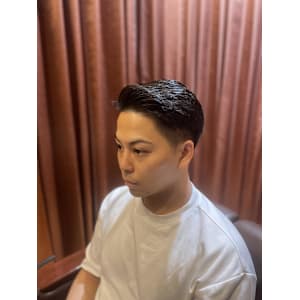 銀座　理容室　筋肉ヘア