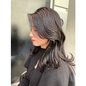 韓国ヘア/小顔ヘア/かきあげ/グレージュ/顔まわりレイヤー