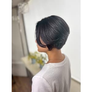 前下がりグラデーションボブ