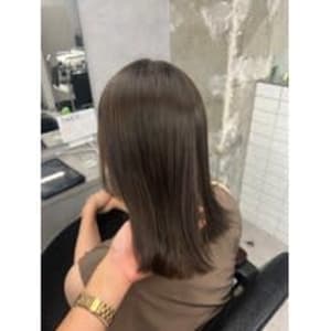 透明感アッシュベージュ