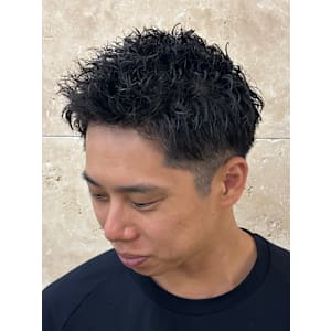 個性派◎スパイキーショート