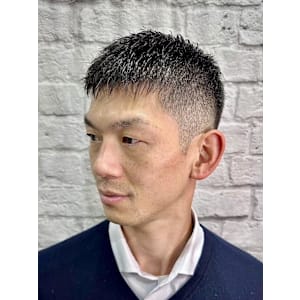 ビジネスショート - 銀座マツナガ 新宿野村ビル店【ギンザマツナガ シンジュクノムラビルテン】掲載中