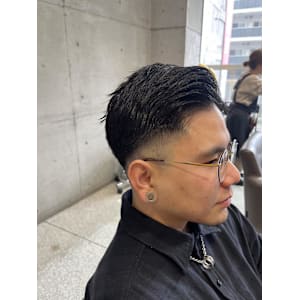 メンズ73フェードカット - Prism【プリズム】掲載中