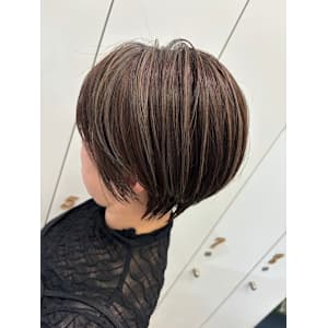 FAMILLE hair×スタイル