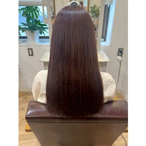 カシスブラウン 髪質改善ストレート 艶髪 20代30代