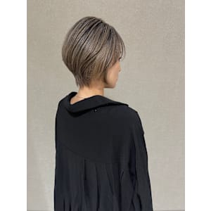 hair space QUEEN×スタイル