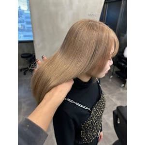 number ulus 名駅店×スタイル