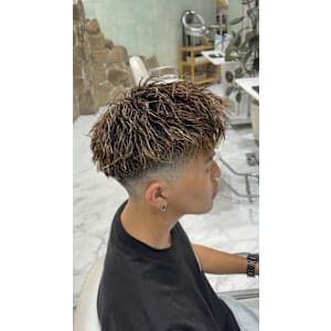 スパイラルパーマ/特殊パーマ／ツーブロック／縦落ちツイスト - HEARTS hair's五日市店【ハーツヘアーズイツカイチテン】掲載中