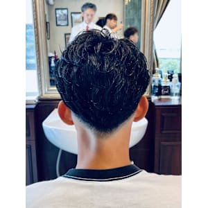 【20代 男性】ツーブロフェードパーマ（大宮/バーバー）