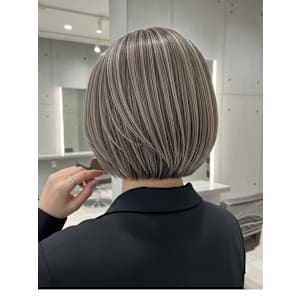 髪質改善専門店 個室型美容室GULGUL 秋葉原店×スタイル