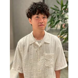 ツイストスパイラルパーマ マッシュパーマ メンズカット 束感