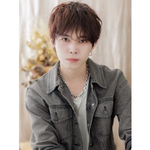 波打ちパーマサーフカールフェザーショート　ニュアンスデザイン