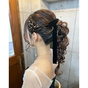 金箔×高めポニー編み下ろし綺麗め&ゆるめなスタイル♪