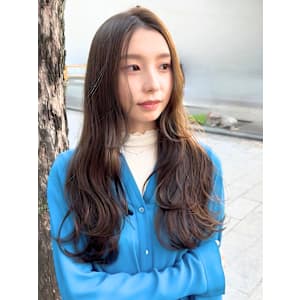 ロングレイヤー/ウェーブスタイル/アッシュベージュ