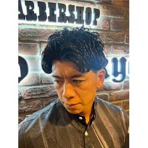 ビジネスアイロンパーマ