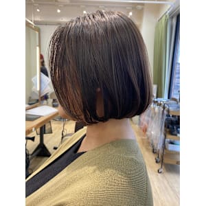 縮毛矯正でも叶う、丸み×まとまりトレンドヘア - Logue【ローグ】掲載中