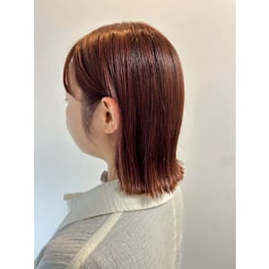 切りっぱなしボブ/外ハネ/オレンジブラウン