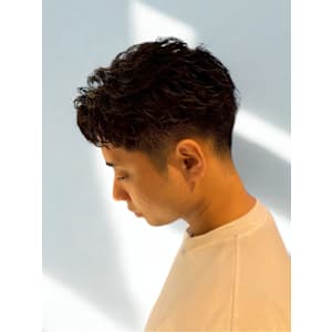 メンズツーブロックパーマツイストスパイラル眉毛カット