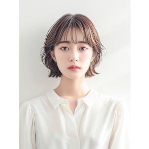 20代30代40代　ひし形くびれ小顔ミディ＃44