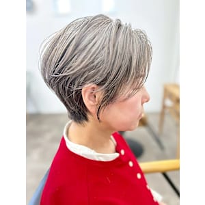 大人グレイヘア×ショート - beauty:beast 西新店【ビューティービースト ニシジンテン】掲載中