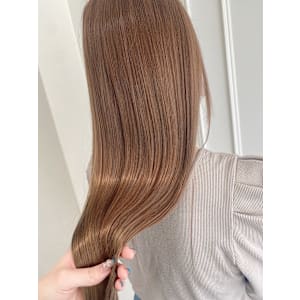 ロングヘア/ベージュ/ダブルカラー　　