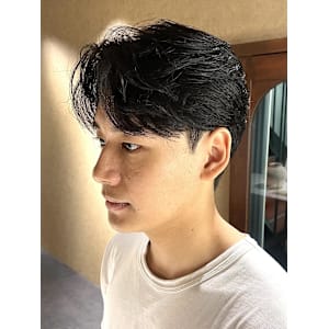 Itsuki_毛流れセンターパート - メンズサロン walt【ウォルト】【メンズサロンウォルト】掲載中