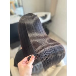 カラーエステ - Mint leaf 髪質改善トリートメント&ヘッドスパ特化サロン 田中店【ミントリーフ】【ミントリーフカミシツカイゼントリートメントアンドヘッドスパトッカサロンタナカテン】掲載中