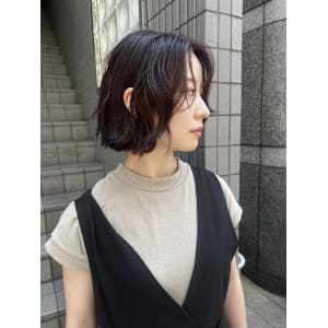 パーマ/ボブ/30代/外ハネ