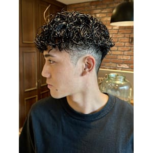【大村指名】メンズカットスペインカールスパイラルパーマ - bococa by KENJE/メンズカット｜フェード【ボコカバイケンジ】掲載中
