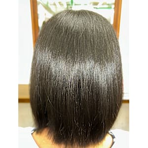 縮毛矯正ショート