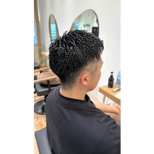 刈り上げベリーショート - circus by KENJE【サーカスバイケンジ】掲載中