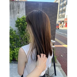 イヤリングカラー