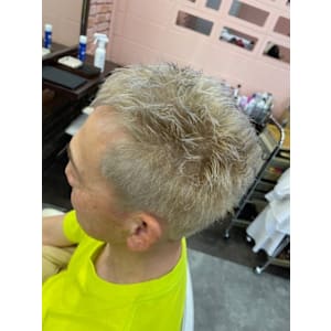 ベリーショート（入トーン・マット）