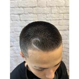 ラインボウズフェード