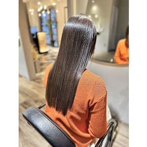 【Lolonois天満】髪質改善ベージュカラー（釣本 竜哉）