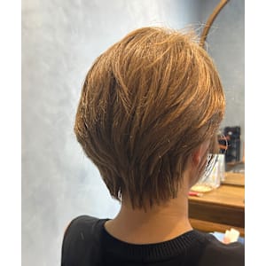 ハイトーンカラーショート