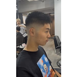 海志/ボウズフェード/スキンフェード/短髪/大宮