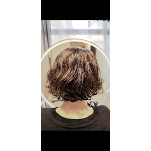 ウェービーボブ