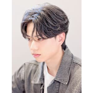 センターパートミニウルフ