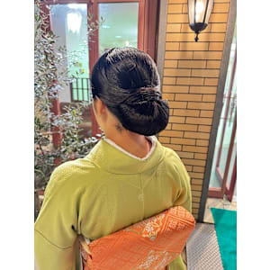 訪問着×シニヨン - HAIR & MAKE EARTH 高田馬場店【ヘアメイクアース タカダノババテン】掲載中