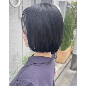 地毛風カラー　ぱっつんミニボブ