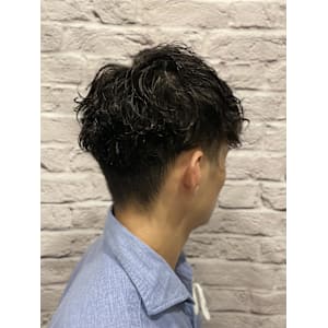 ツーブロックマッシュ×シャドウパーマ