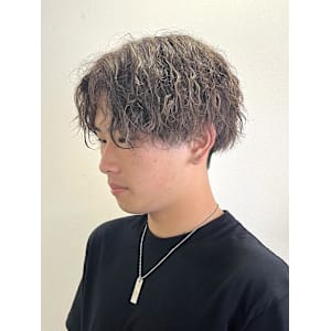 【平山明樹】縦落ちサーフカールパーマ