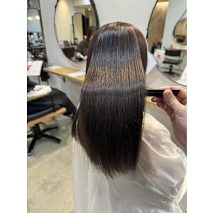 【Lolonois中津】透ける暗髪＆髪質改善ストレート