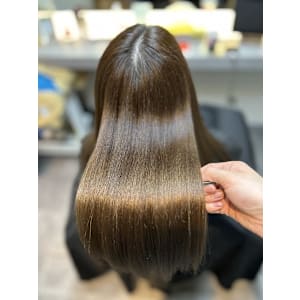 艶髪髪質改善ストレート