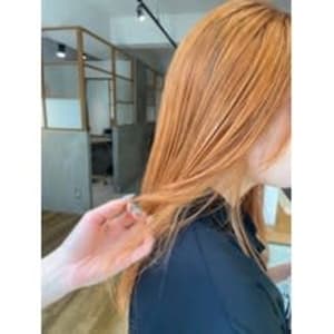 ペールオレンジ◯吉永　晶美【髪質改善/イルミナカラー】