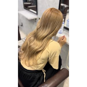 ダブルカラー×ミルクティー - GLADGE池袋/ダブルカラー/ブリーチ【グラッジイケブクロダブルカラーブリーチ】掲載中