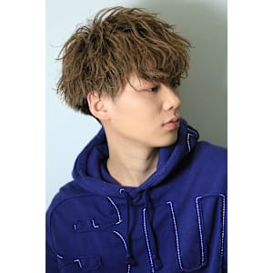 王道束感ショート